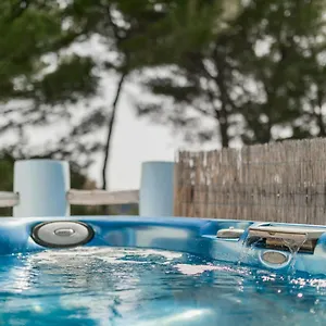  Appart hôtel Holiday Eolie Village